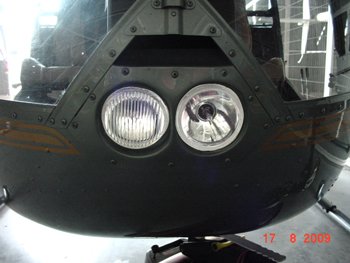 Robinson R44 helicopter with XeVision 50 W HID system