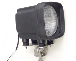 Work light with active cooling

XV-A1FF